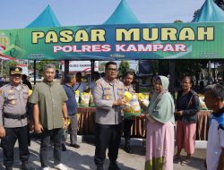 Bulog Kampar Distribusikan Beras dalam Giat Pasar Murah Polres Kampar