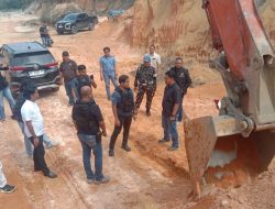 Tindak Lanjut Perintah Pimpinan TNI, Kodim 0313/Kampar Bersama Polri Tertibkan Aktivitas Galian C Ilegal di Tapung