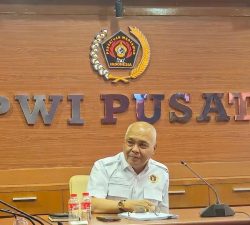 PWI Pusat Sesalkan Pernyataan Hotman Paris, Akhmad Munir : Mari Saling Menghargai Lintas Profesi
